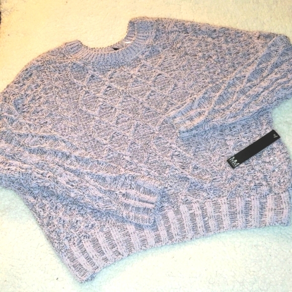 My Michelle cropped oversized cable sweater - Picture 2 of 6